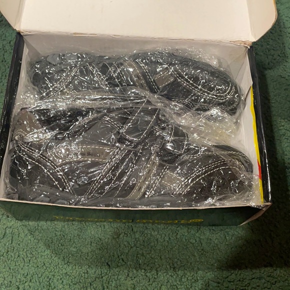 Brand new in box black Velcro sneakers - Picture 2 of 5